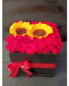 Rosas & Girasoles en Caja
